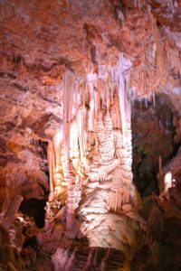 Visiter la grotte de Clamouse